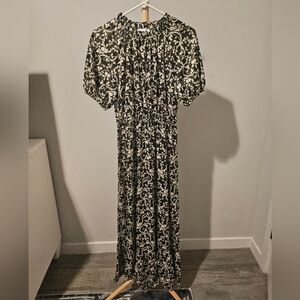 Ces Femme Floral Maxi Dress, Small (NWOT)